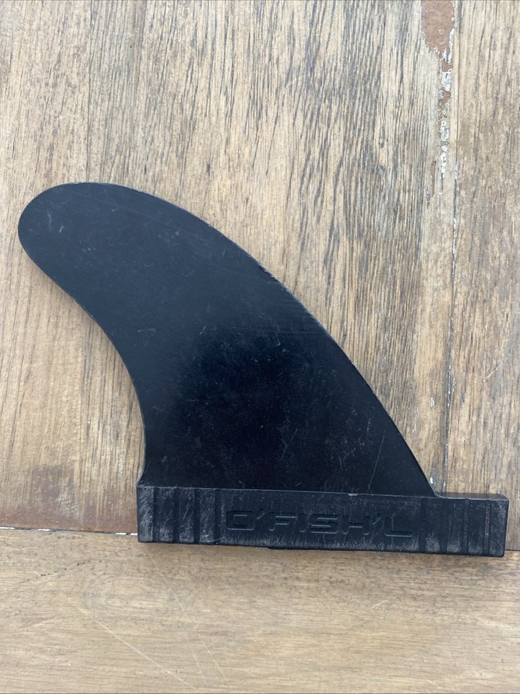 O’fisl’l Surfboard Fin Left Side