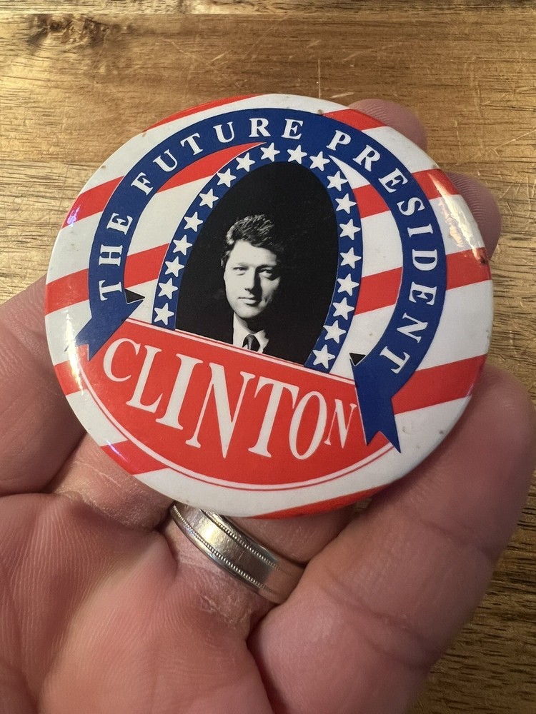 1992 CLINTON  Presidential Photo Campaign Pinback Button Political
