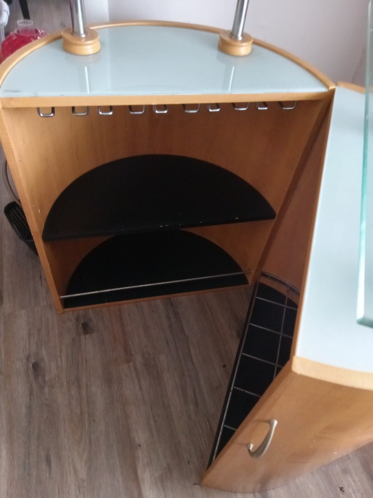 Mini Bar