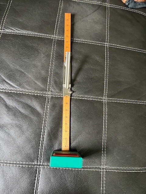 Vintage Singer Mini-Max Skirt Maker. Nice condition