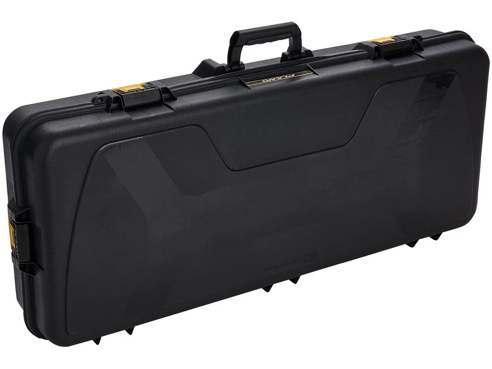 Plano All Weather Bow Case