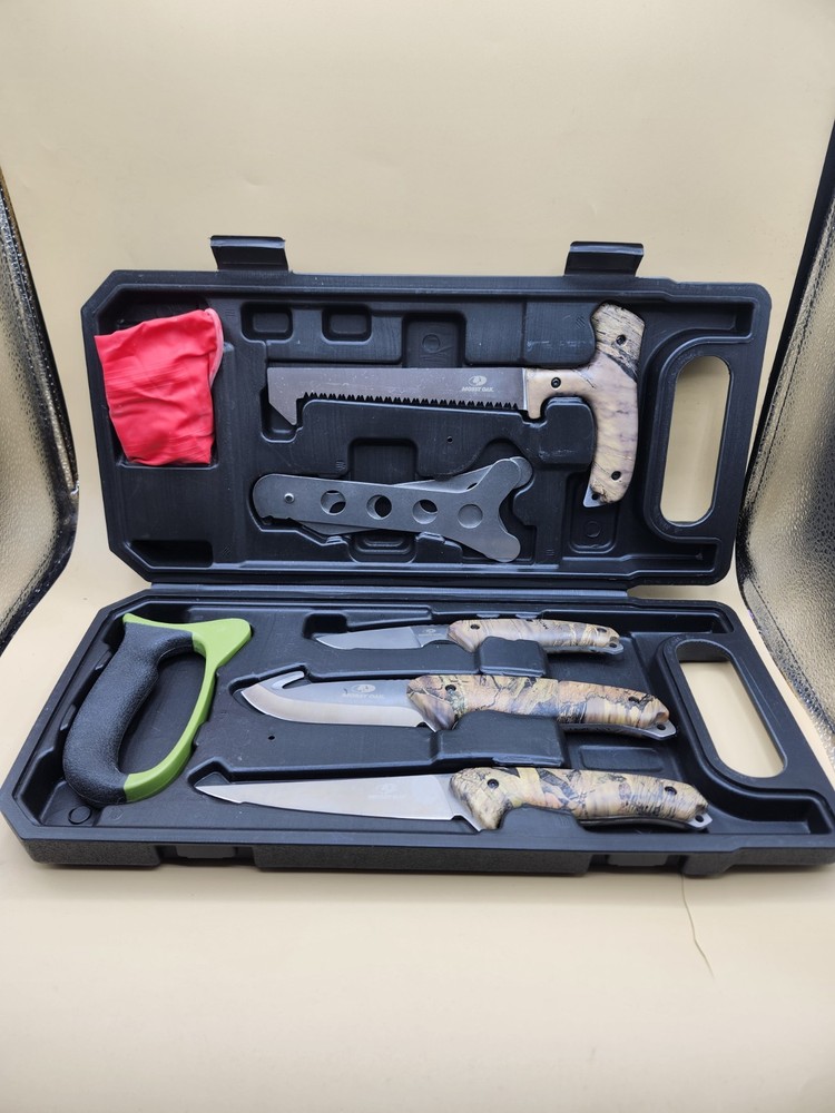 Mossy Oak Portable Hunting Field Dressing Kit 8pc Butcher Game Processor Set