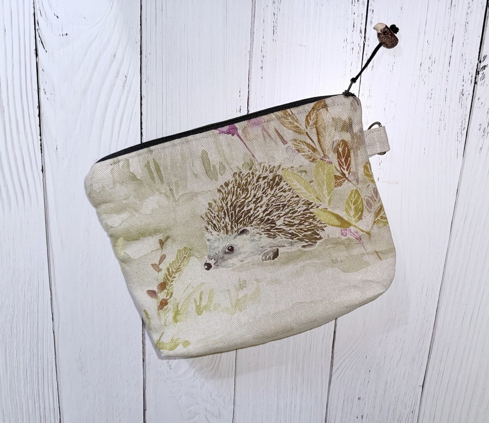 Hedgehog Zipper Pull & Print Knitting Project Bag England Custom Made Small EUC