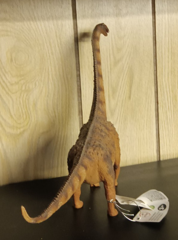 Collecta: retired Argentinosaurus (2012), retired Mapusaurus (2012)