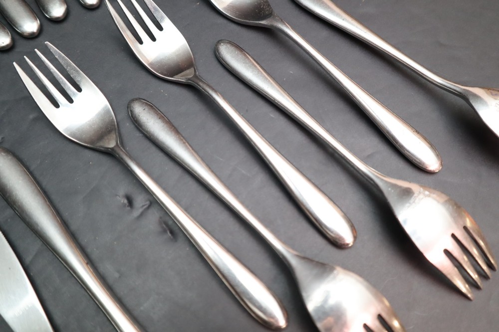 Washington Forge WF Stainless Flatware 30 Pc Set TEARDROP MCM Service for 6