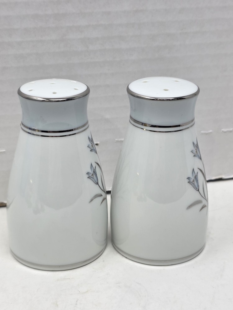 Noritake Bluebell #5558 Salt & Pepper Shaker SET