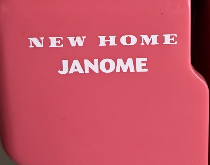 Home Janome Sewing Machine Model 525B Citrus Circus