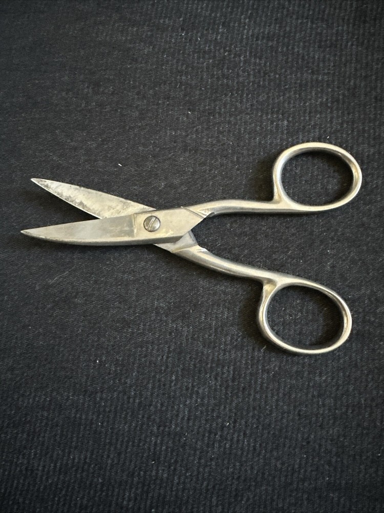 Aero 4.5” Fly Tying Scissors