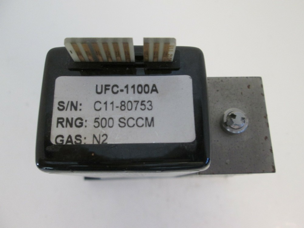 Unit UFC-1100A Mass Flow Controller MFC, N2, 500 SCCM