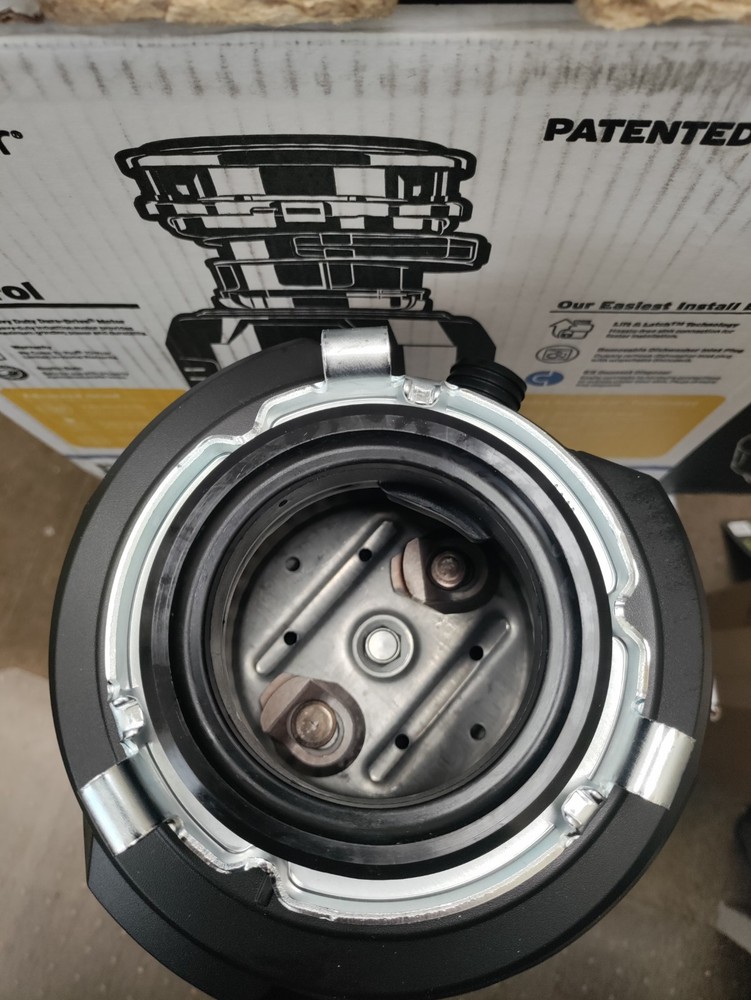 PRO COVER CONTROL INSINKERATOR GARBAGE DISPOSAL NEW