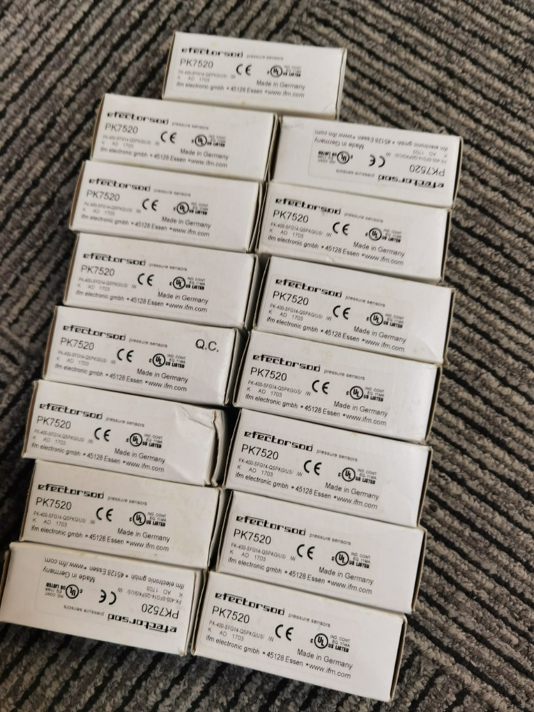 1pcs IFM PK7521 Pressure Sensor