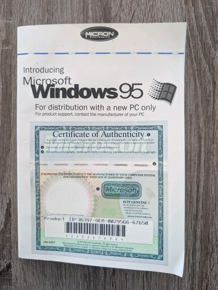 Microsoft Windows 95 Certificate of Authenticity Sealed In Original Packaging