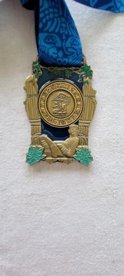 CONQUEROR CHALLENGE MEDAL - CICHEN ITZA - VERY NICE !!