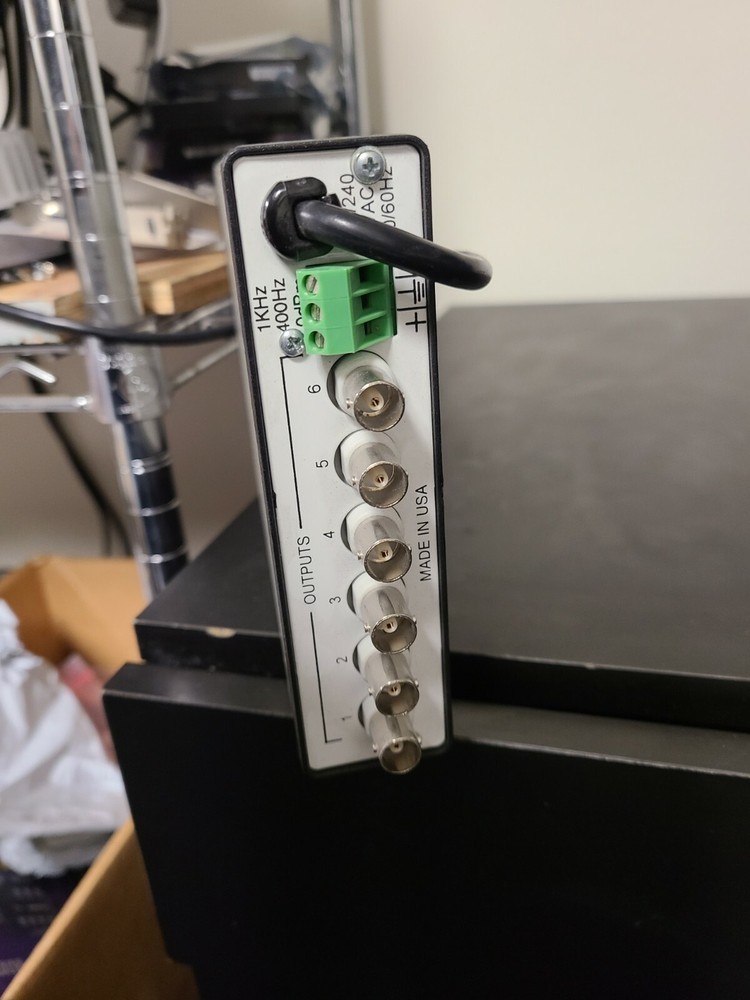 Link Electronics IEC-712 Blackburst / Tone NTSC PAL