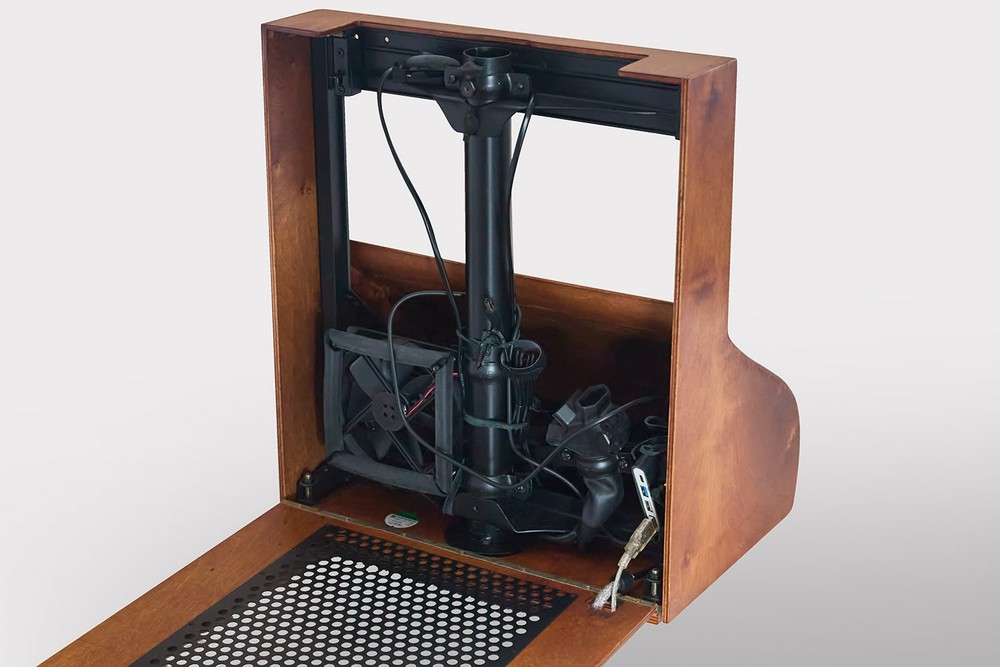 Vintage Party Photo Booth Machine Shell with Flight Case