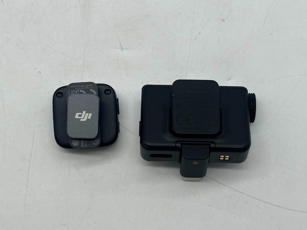 DJI Mic Mini Compact Wireless Microphone System (1x Transmitters, 1x Receiver)