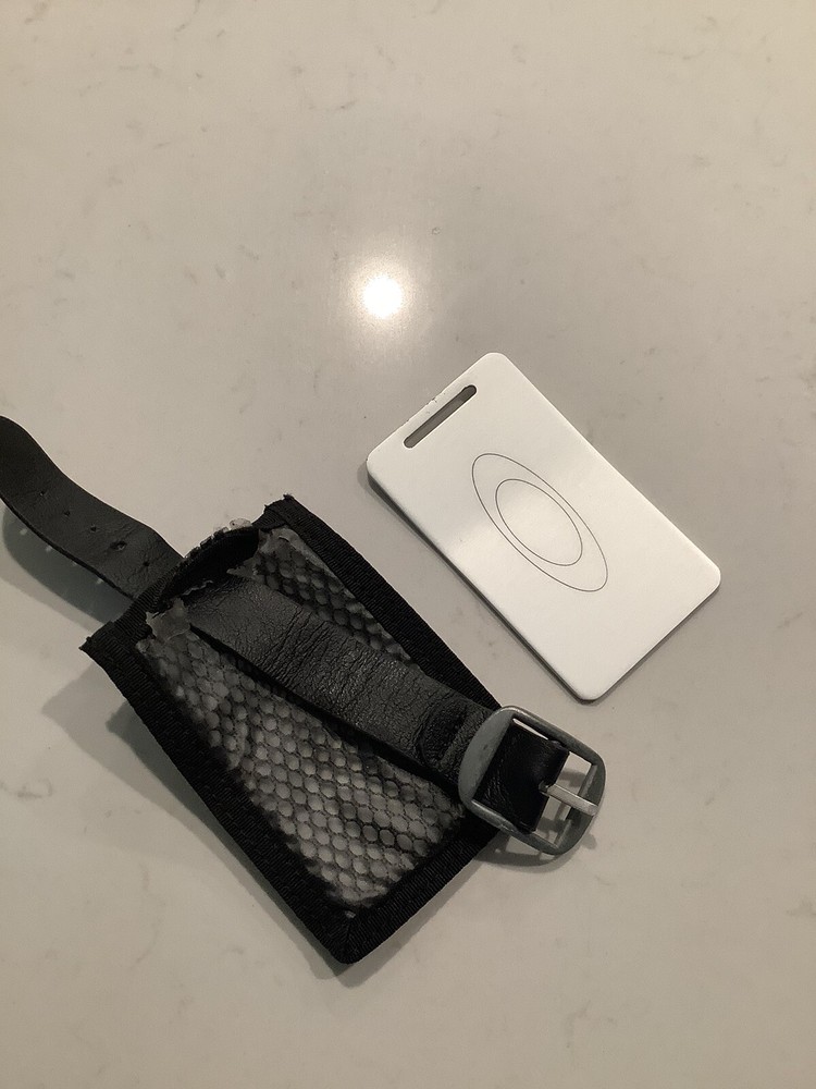 Oakley ID / luggage tag RARE
