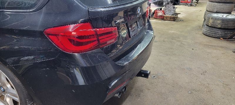 2016 BMW 328i Passenger Right Fender