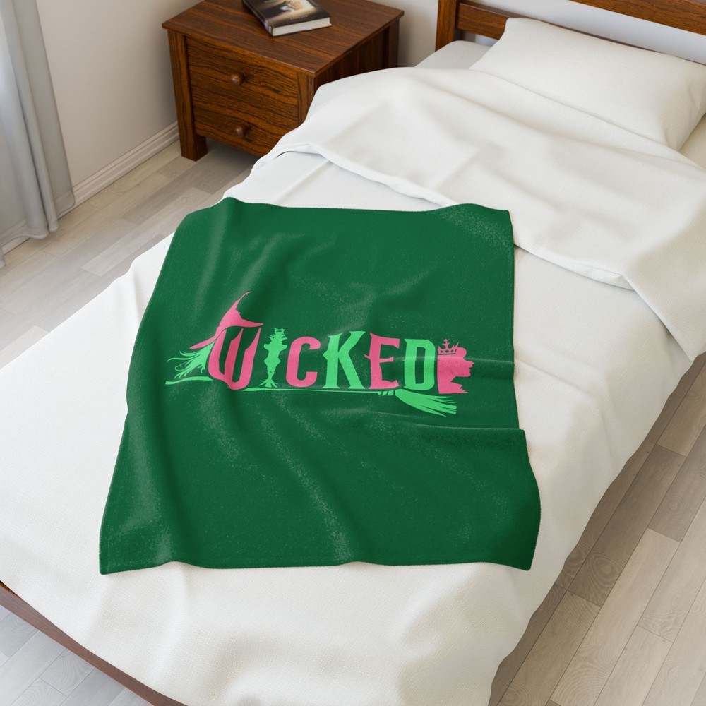 WICKED Plush Blanket green pink