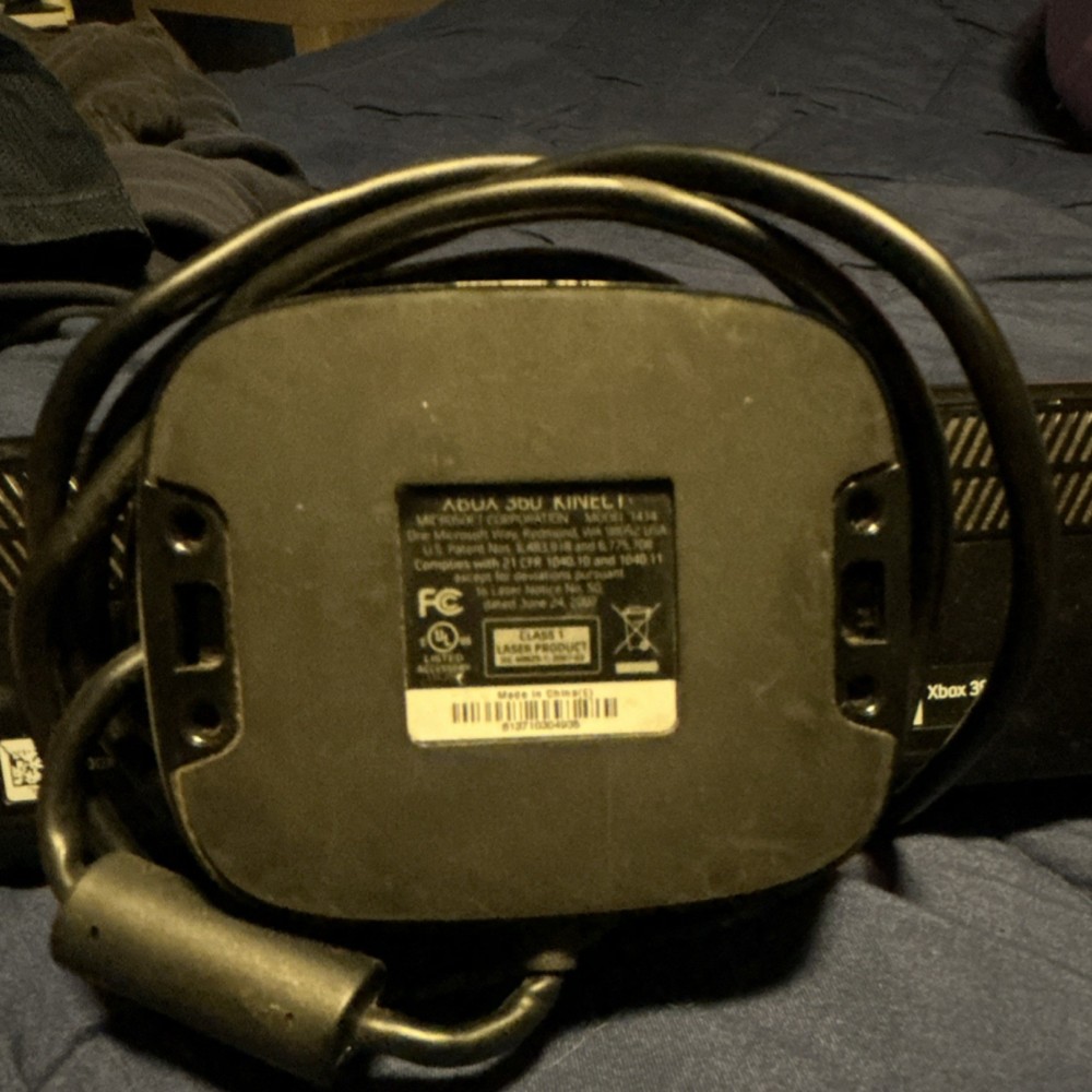 Microsoft Xbox 360 Kinect Motion Sensor Wired Black for Xbox 360 Console