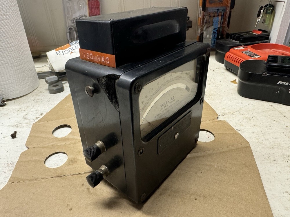 Weston Electrical Instrument Co AC Voltmeter Model 433