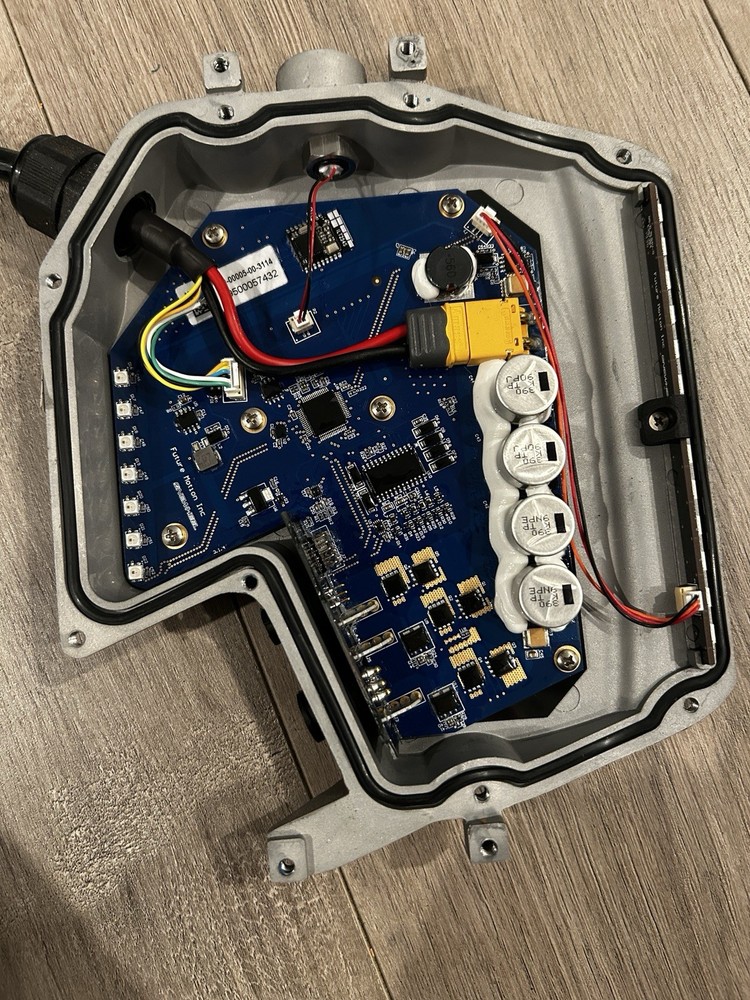 First year Onewheel Pint Controller and Battery Module (No battery Or BMS)