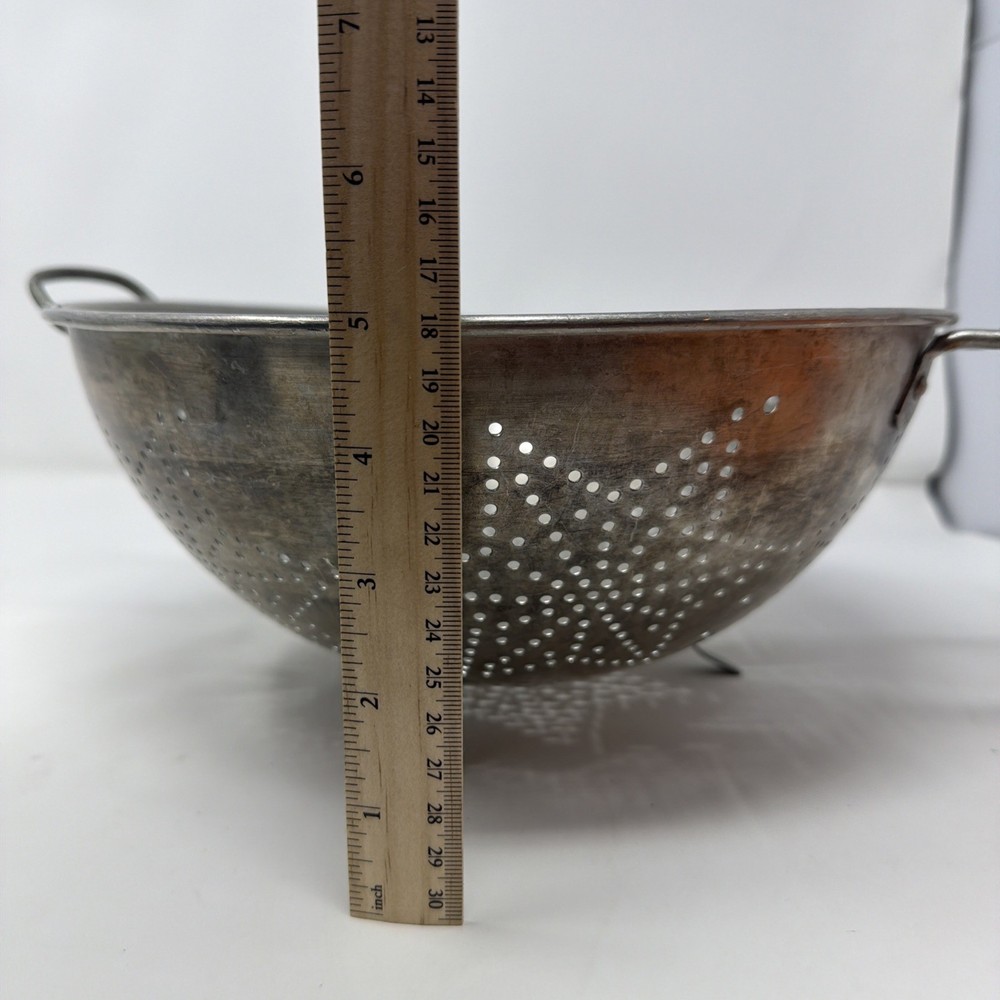 Vintage Aluminum 11" Colander 7 Star Pattern Three Footed Strainer with Handles