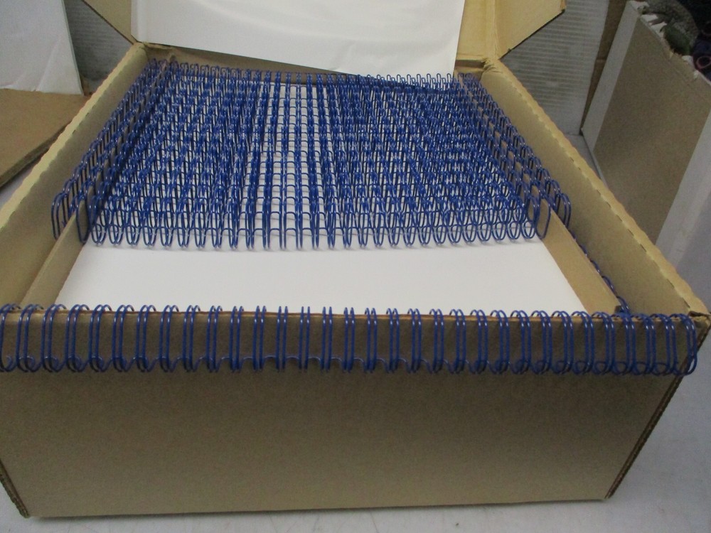 Double-O Wire Bindings Spiral 9/16"-3:1 32 Loops 100PC BLUE