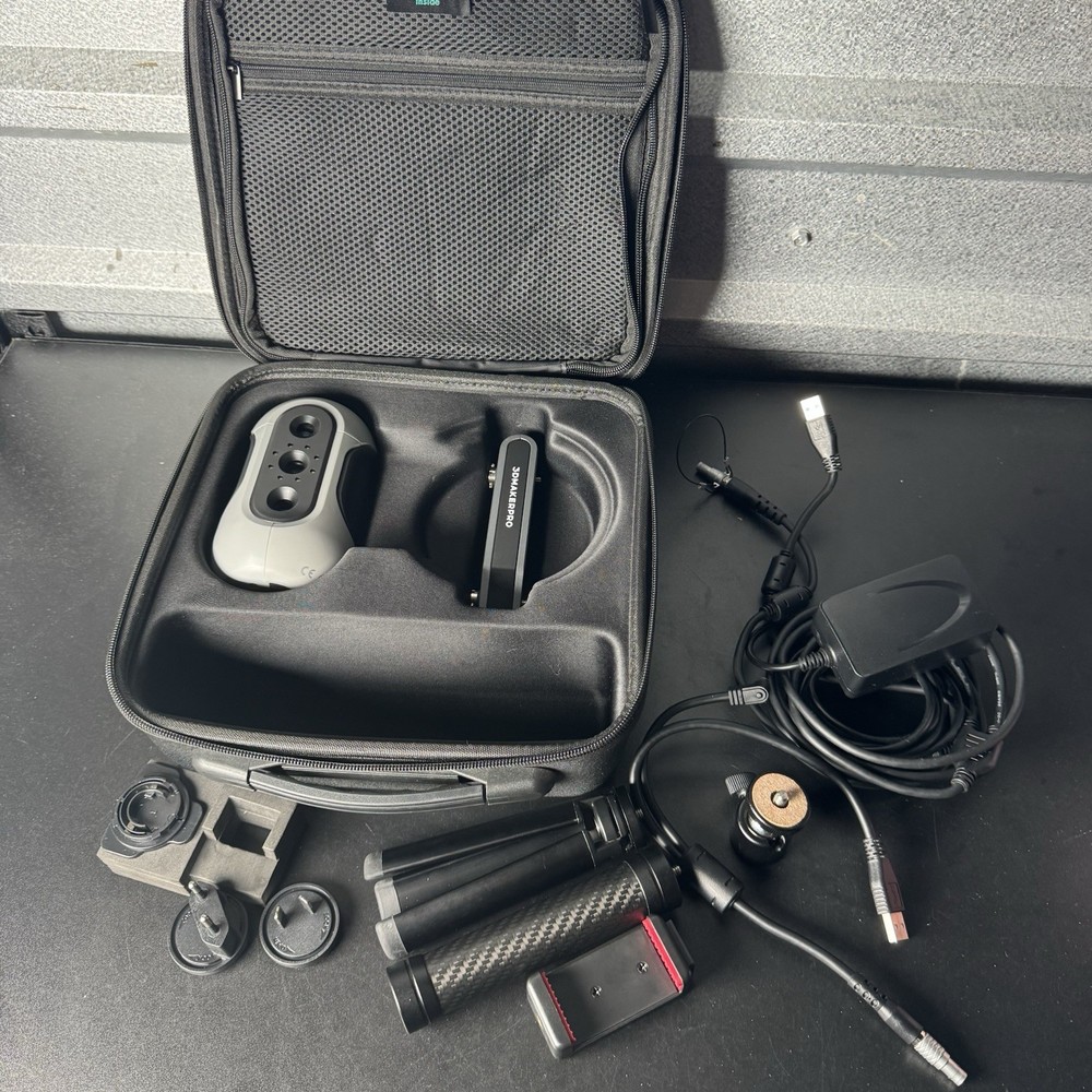 3DMakerpro Mole Handheld 3D Scanner Premium 0.05mm Accuracy 0.1mm Resolution