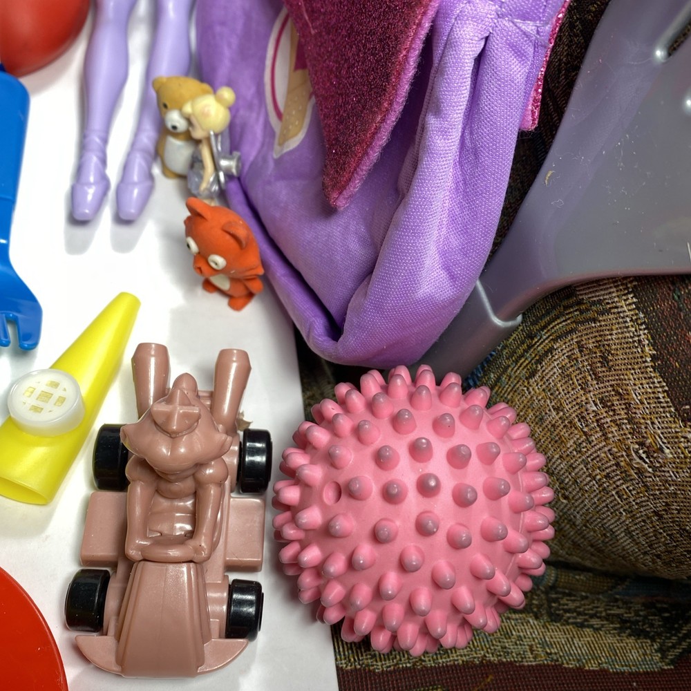 various toy lot 20 Plus Including A Working Bubble Machine With Bubbles