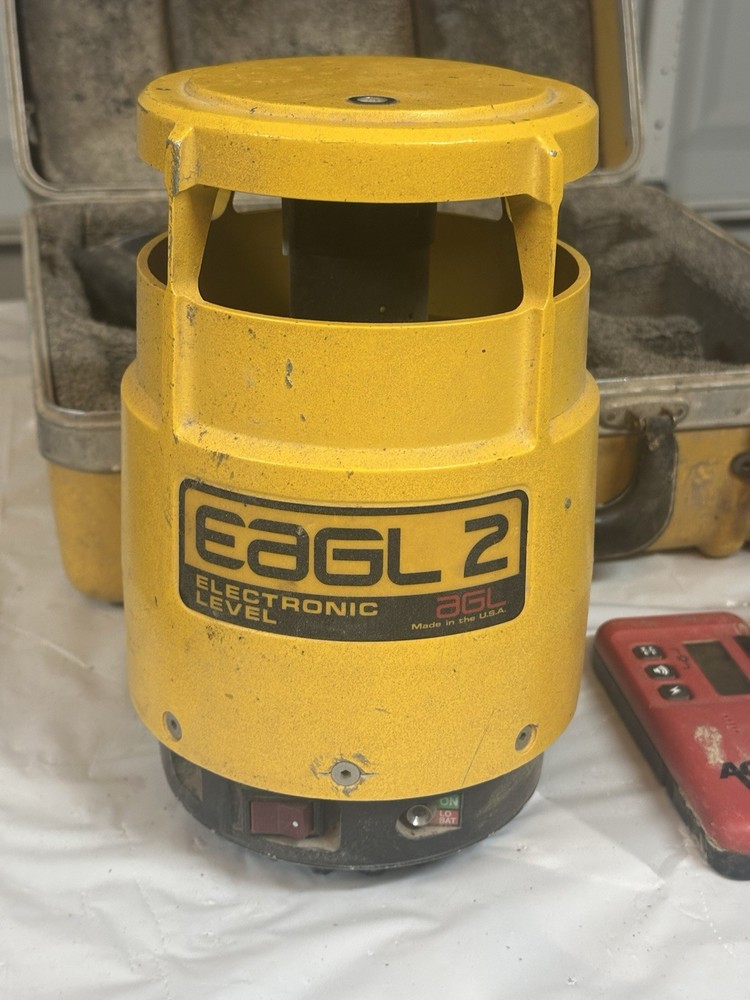 AGL EAGL-2 EAGL2 Rotary Electronic Laser Level w/ Case - Powers On But Untested