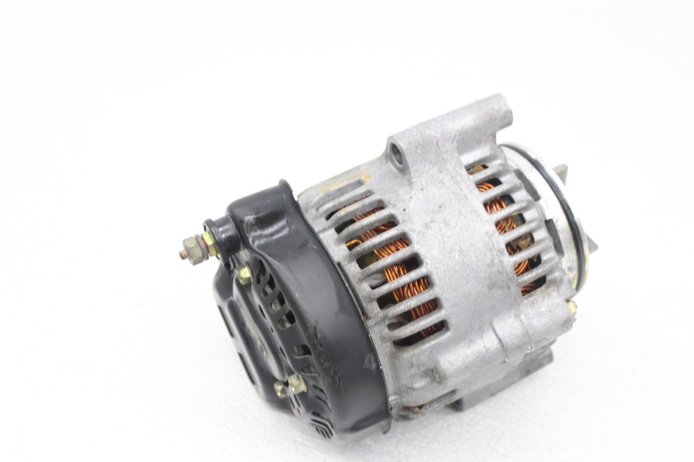 99-04 TRIUMPH SPRINT ST 955 ENGINE MOTOR GENERATOR ALTERNATOR