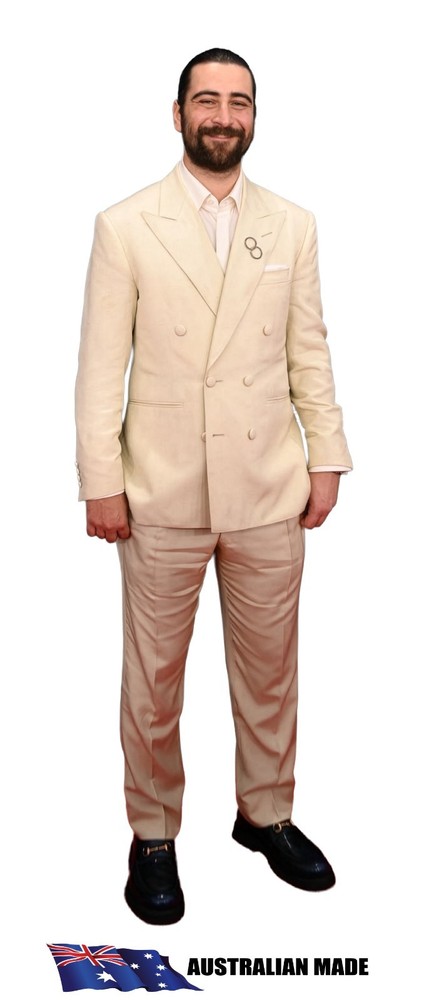 Life-Size Cardboard Cut-Out – Noah Kahan / Foldable / Self Standing