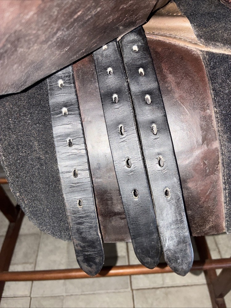 Stubben Portos Elite 16’ Saddle