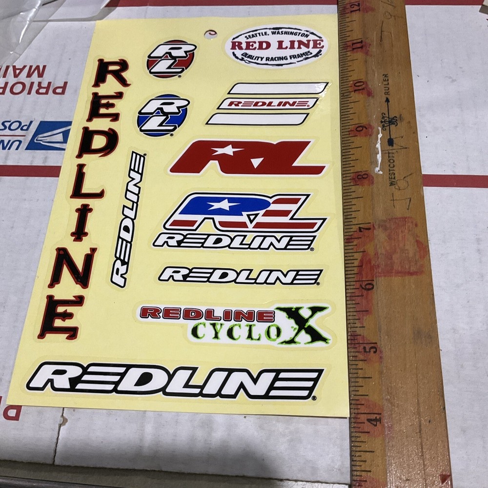 STIKER  Redline