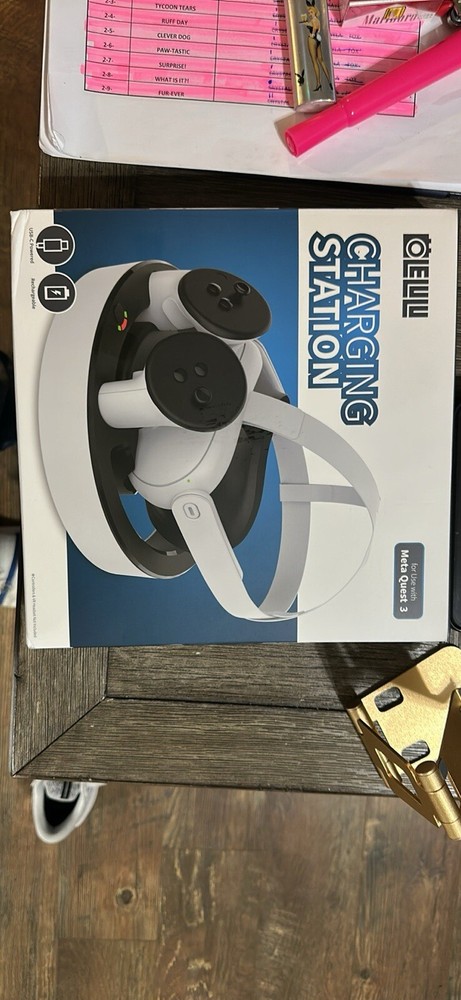 Meta Quest3 Charging Station