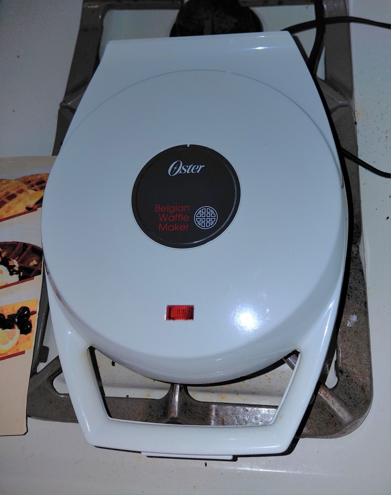 Vintage Oster Belgian Waffle Maker Tested