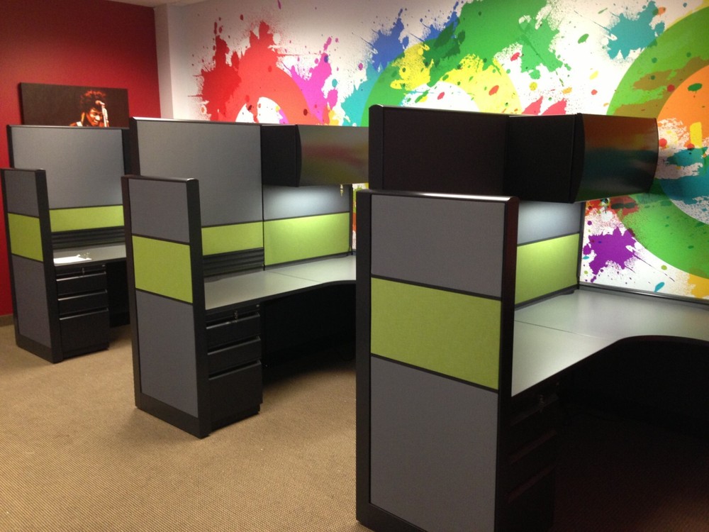 Cubicles / Office Space / Desk