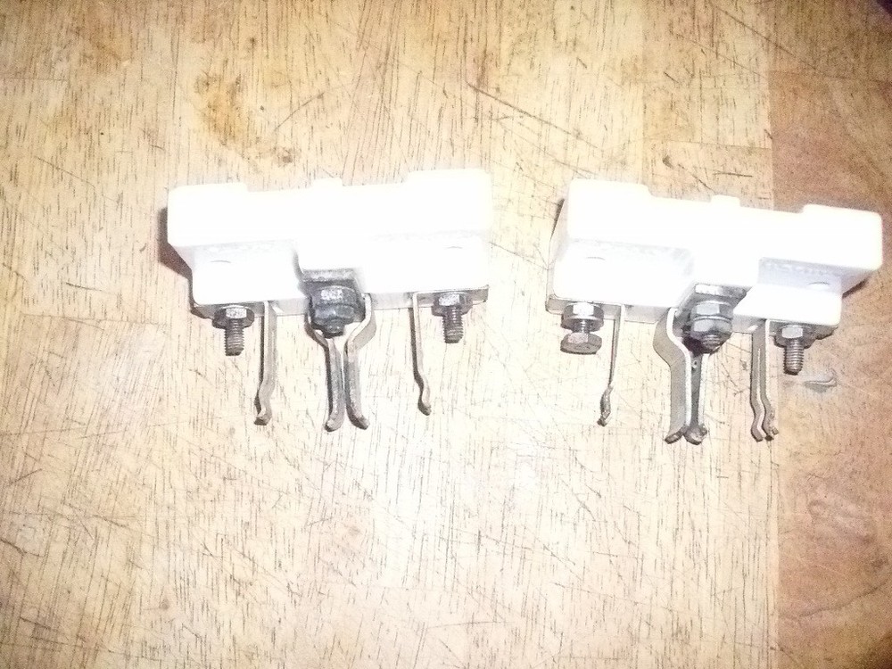 Vintage E.F. Johnson 215-c inline tube mounts two