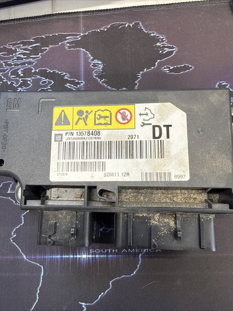 2011-2014 GM RESTRAINT CONTROL SENSING MODULE BCM OEM * NO CRASH * 13578408