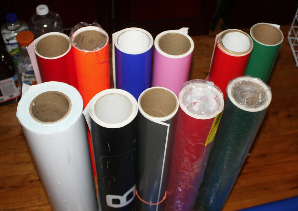 Vinyl in all essential colors with white plastic storage