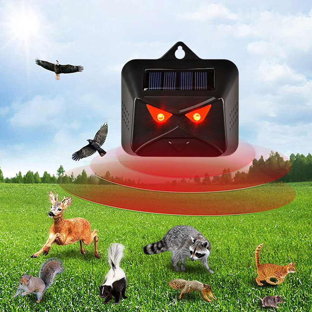 4Pcs Solar Predator Guard Light Red LED Deterrent Light Night Animal Repeller