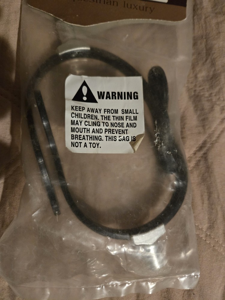 Makebe Hammer Head Ergospur Black Equestrian Luxury