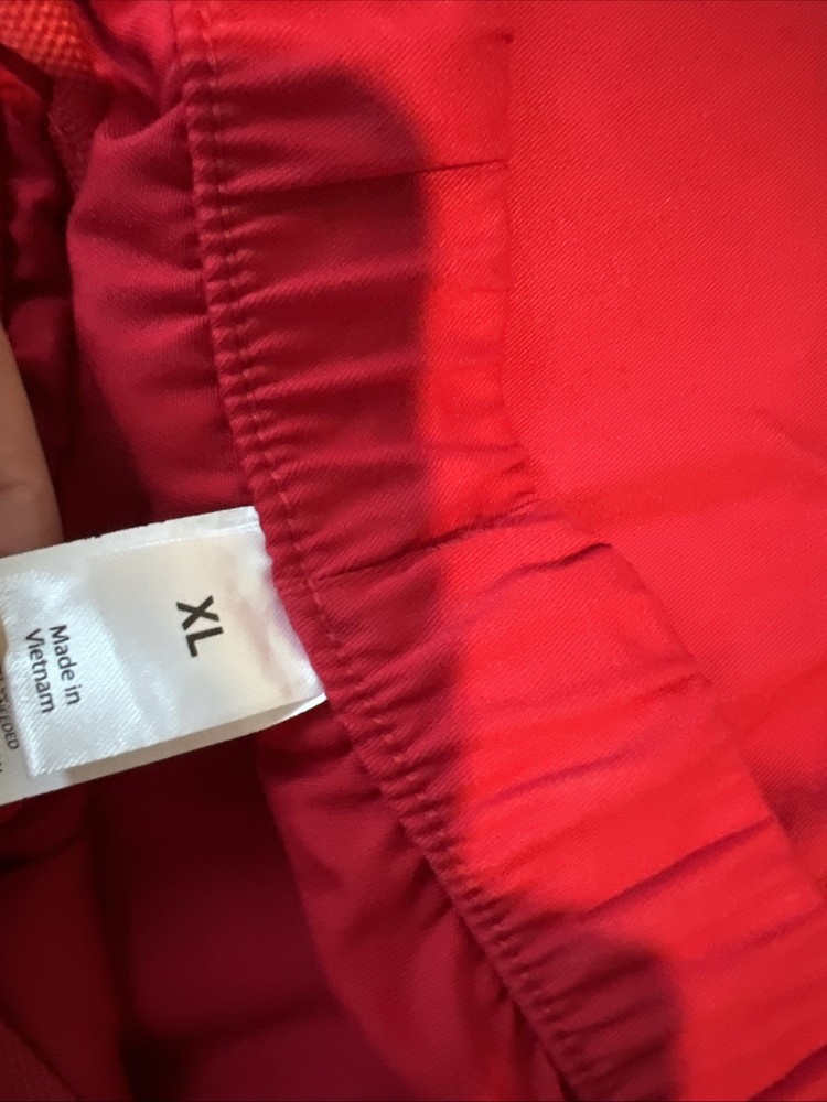 Edge by IRG Red Scrub Set Xl Top And Bottom