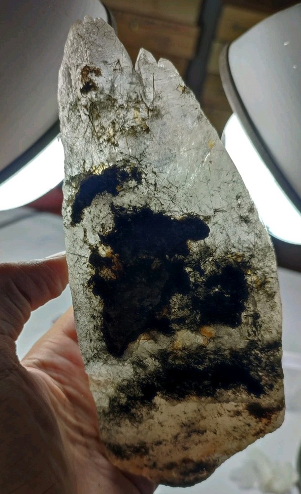 Lemurian Quartz Crystal With Unique Growth & Nice Terminations-Pak.