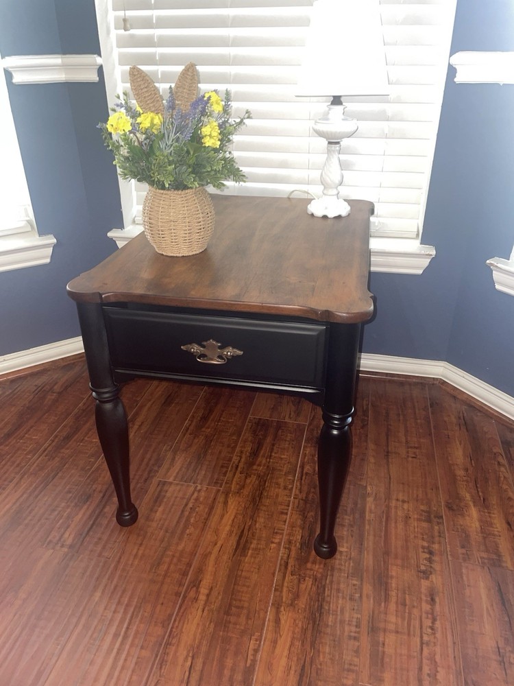 Solid Rock Maple Side Table – Sprague & Carleton (1950s–60s)