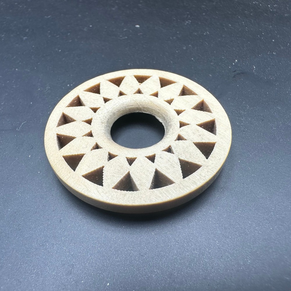 Wooden crystal small ball base