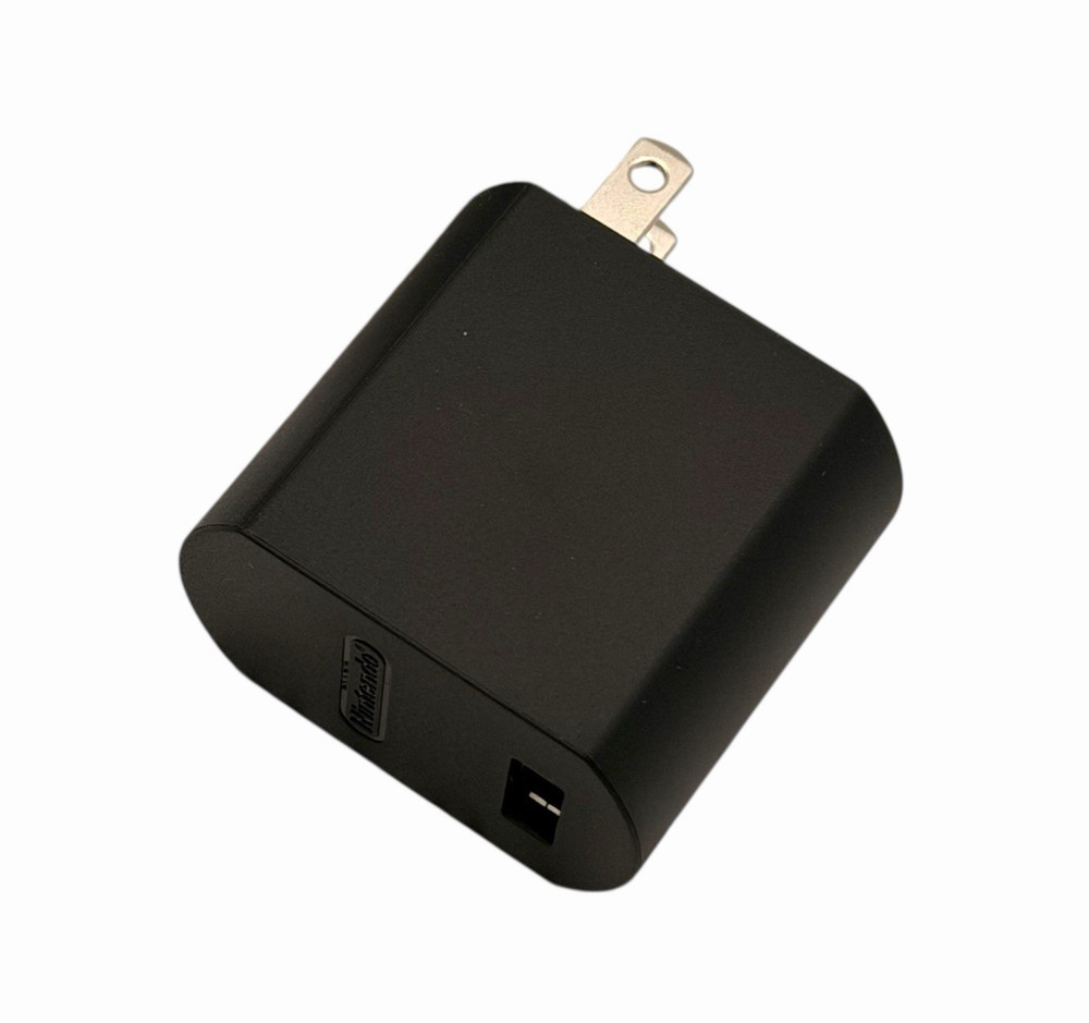 Nintendo USB AC Adapter (Open, Damaged Box)