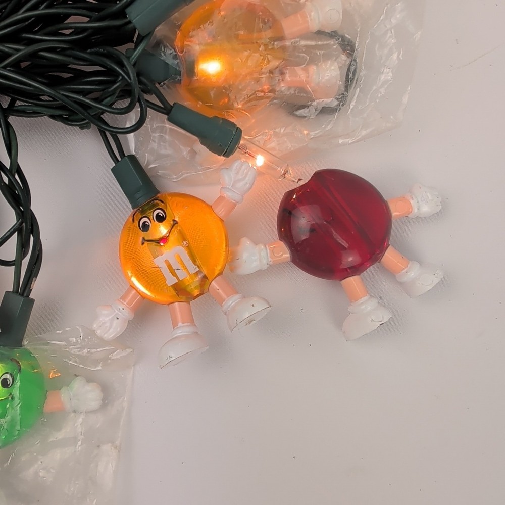 VTG M&M's STRING LIGHTS "Happy" 20 Light Set - 19 Foot String WORKING