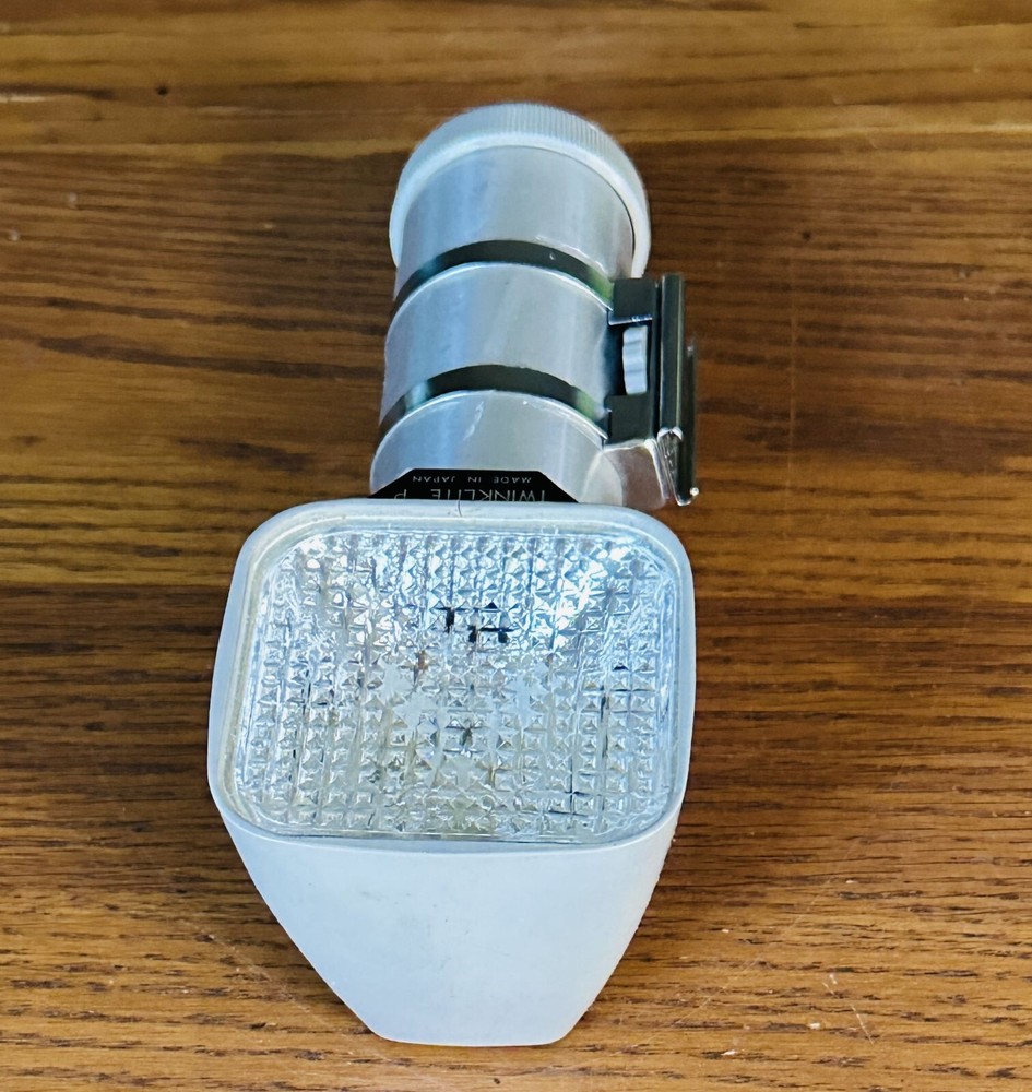 MINICAM TWINKLITE P TRANSISTORIZED ELECTRONIC CAMERA FLASH AS-IS Light Works VTG